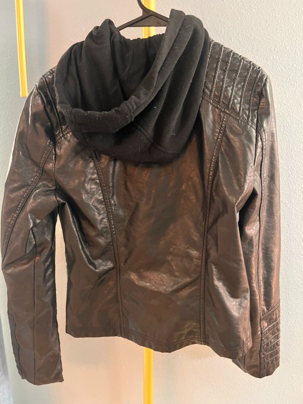 Maralyn & Me Black Faux Leather Hooded Moto Jacket M Quilted Biker Coat Y2K - Picture 2 of 10